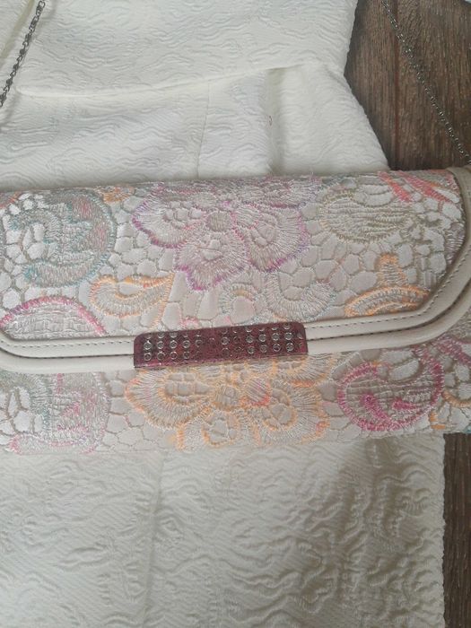 Oryginalna kopertówka na wyjścia