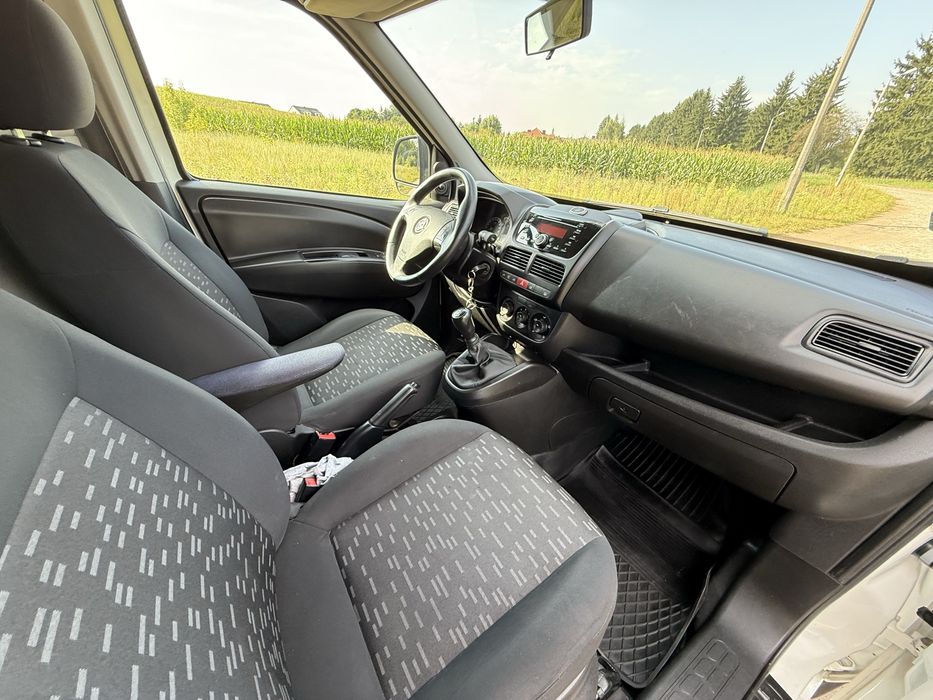 Opel Combo 1.3 CDTi / Niski Przebieg / Stan Bdb