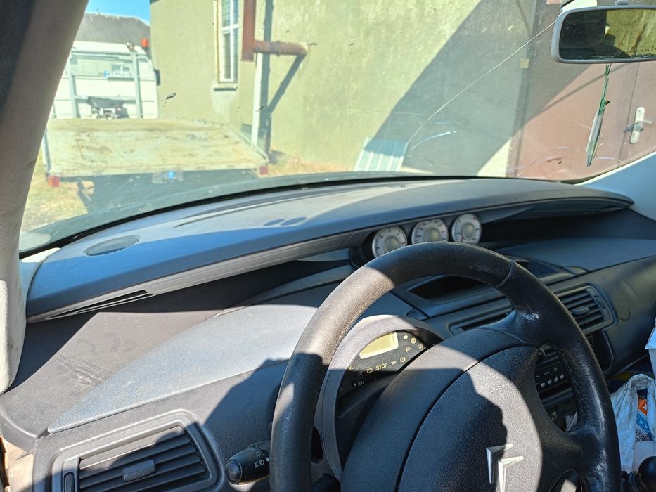 Продам авто Citroen c8 2.0 hdi