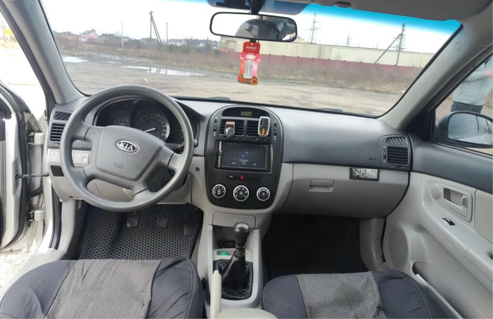Продам. Своє авто