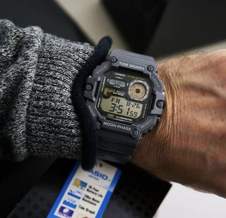 Чоловічий годинник Casio WS-1700H-8A. Оригінал.