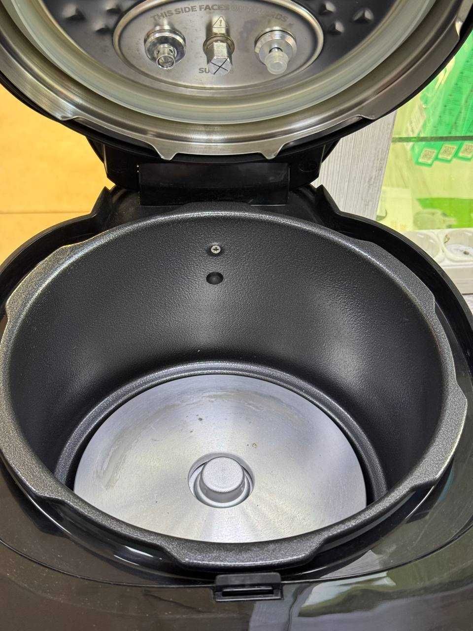 Мультиварка-скороварка PHILIPS All-in-One Cooker HD2151