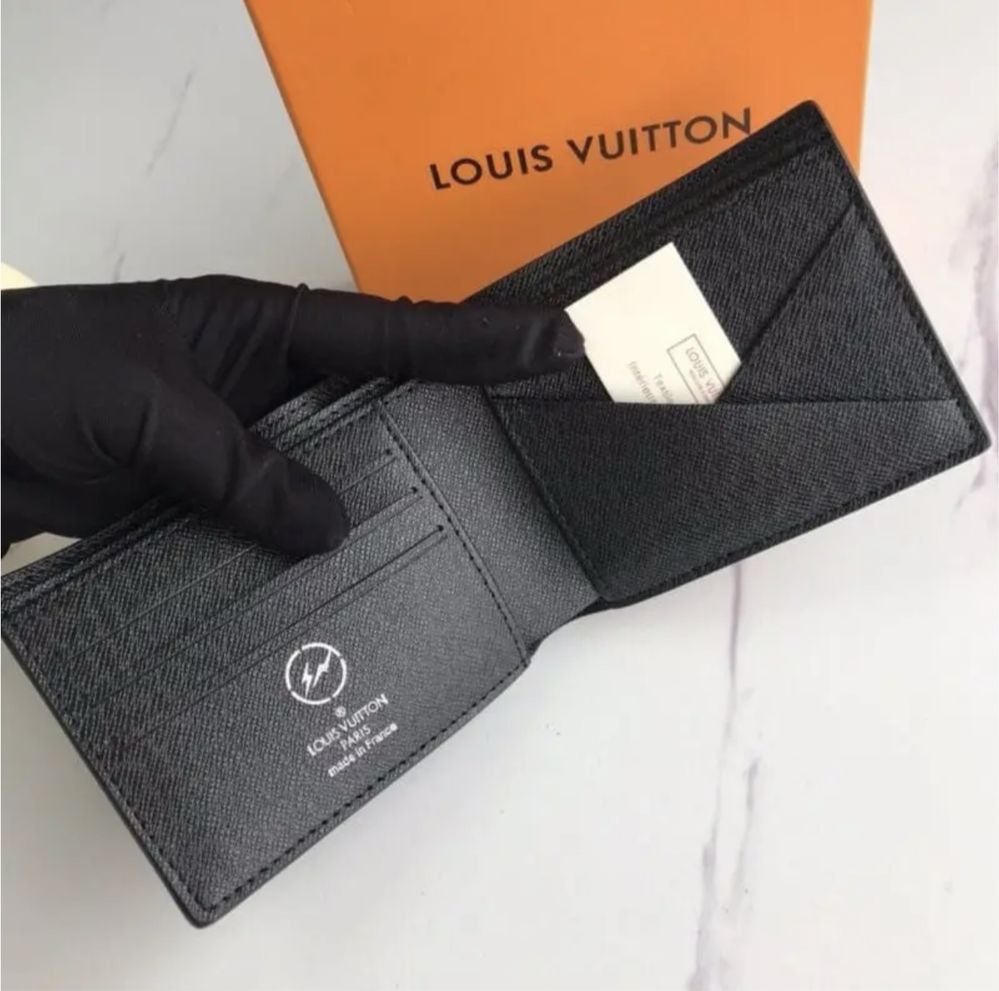 Чоловічий гаманець Louis Vuitton