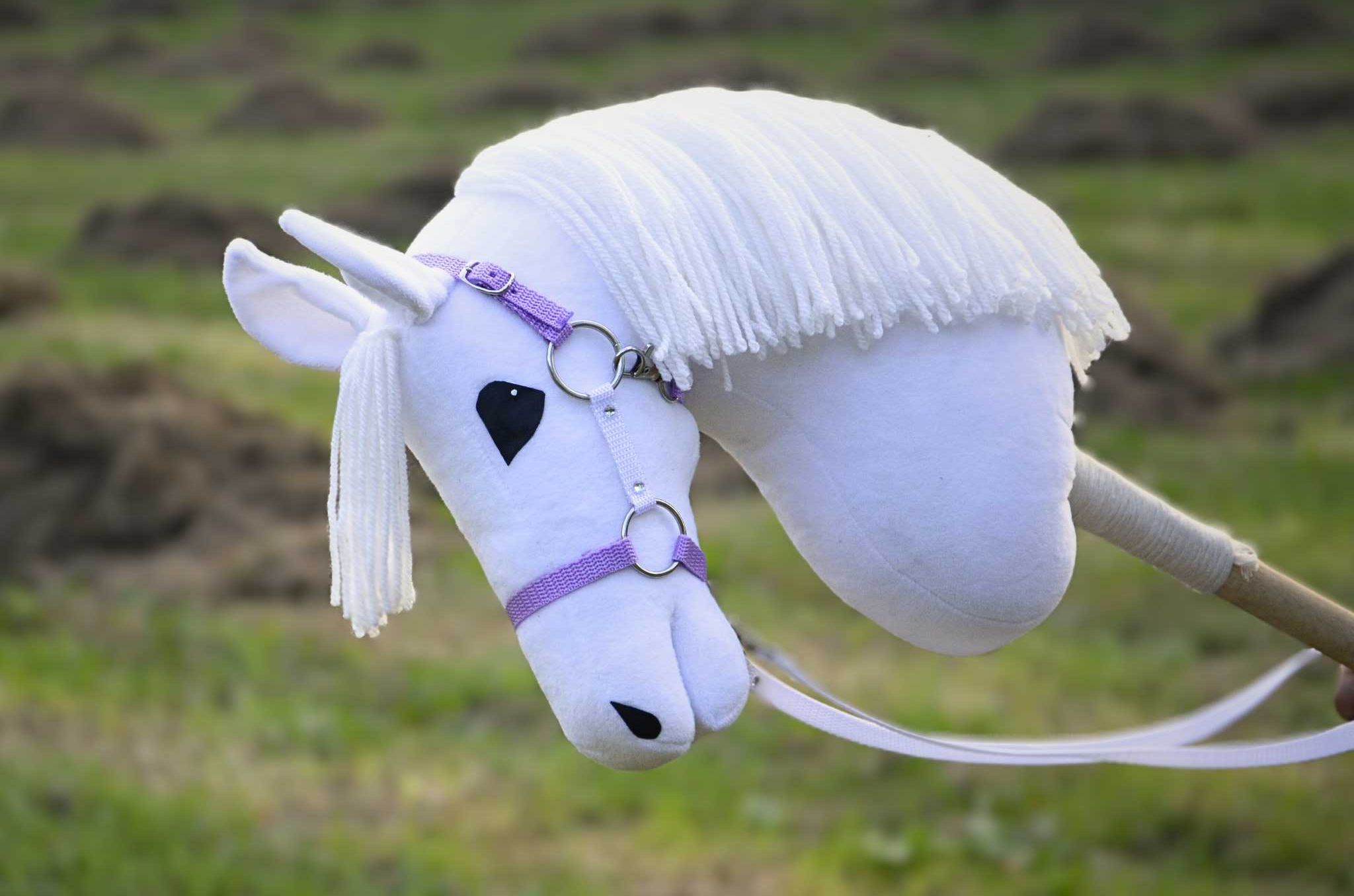 Hobby Horse biały siwy A3