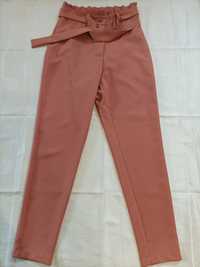 La Perla spodnie eleganckie z paskiem, kolor karmelowy.