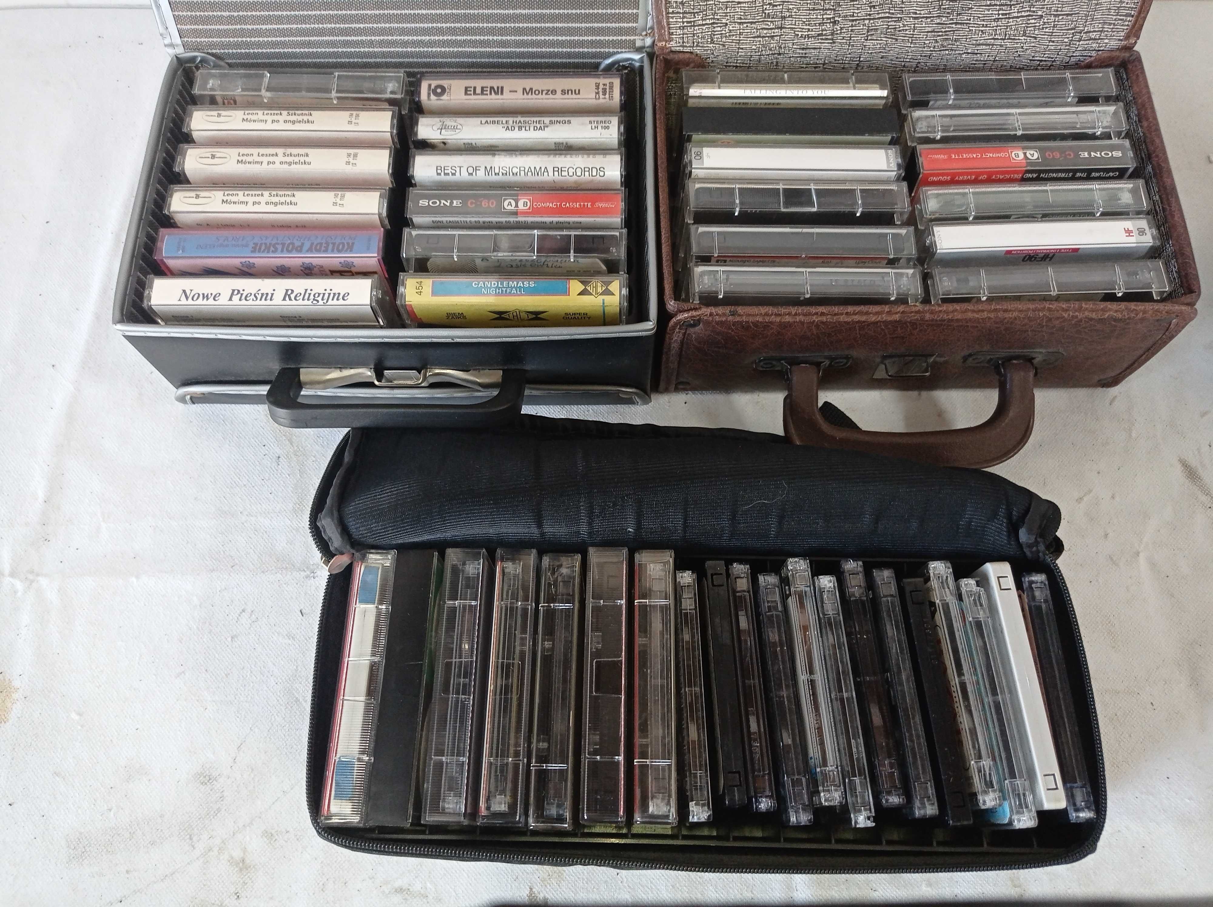 Bumbox York + dodatki - stare radio-magnetofon + kasety