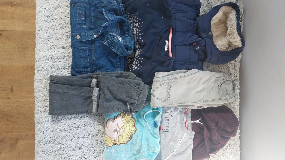 Paka ubrań dla dziewczynki 6-7lat 122-128