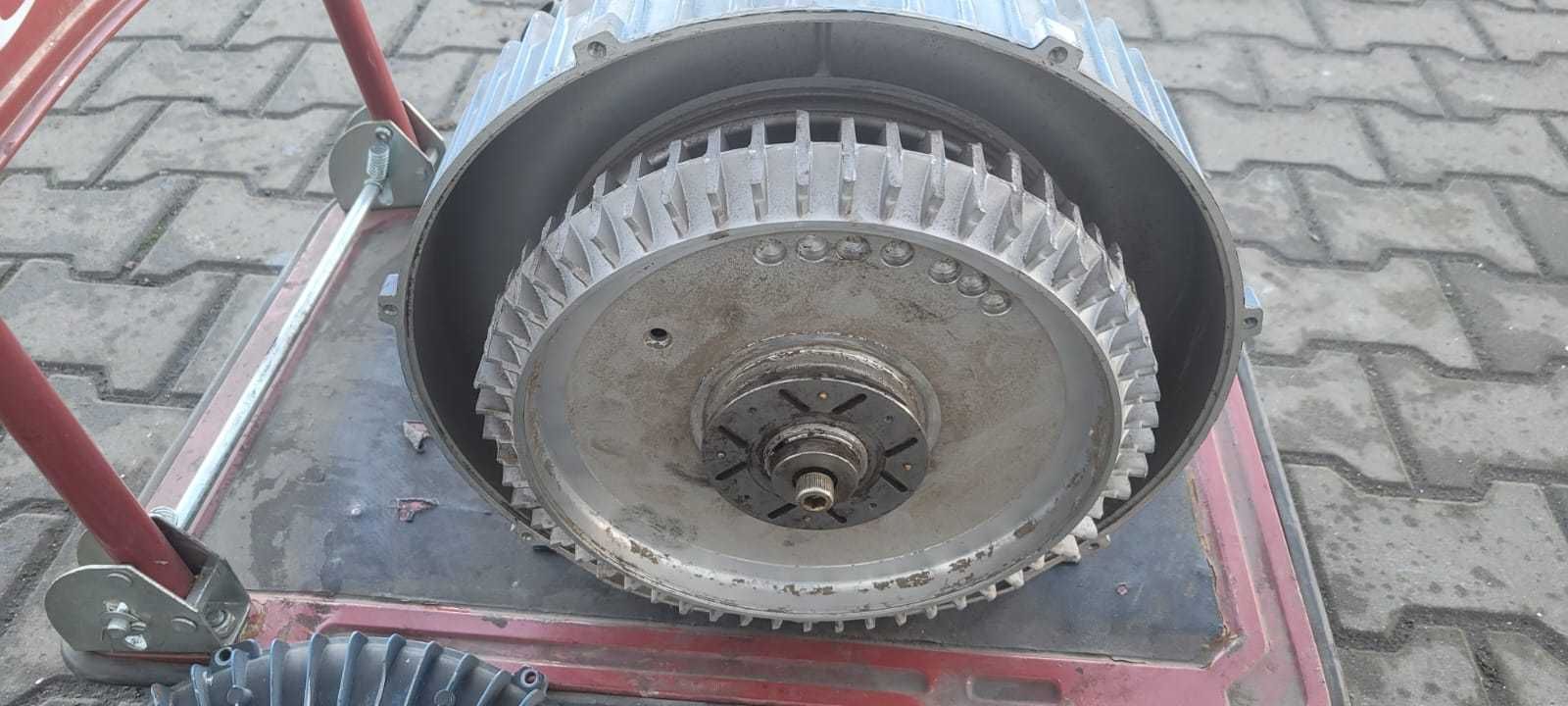 Wentylator bocznokanałowy 2,2kW Siemens - uszkodzony wirnik