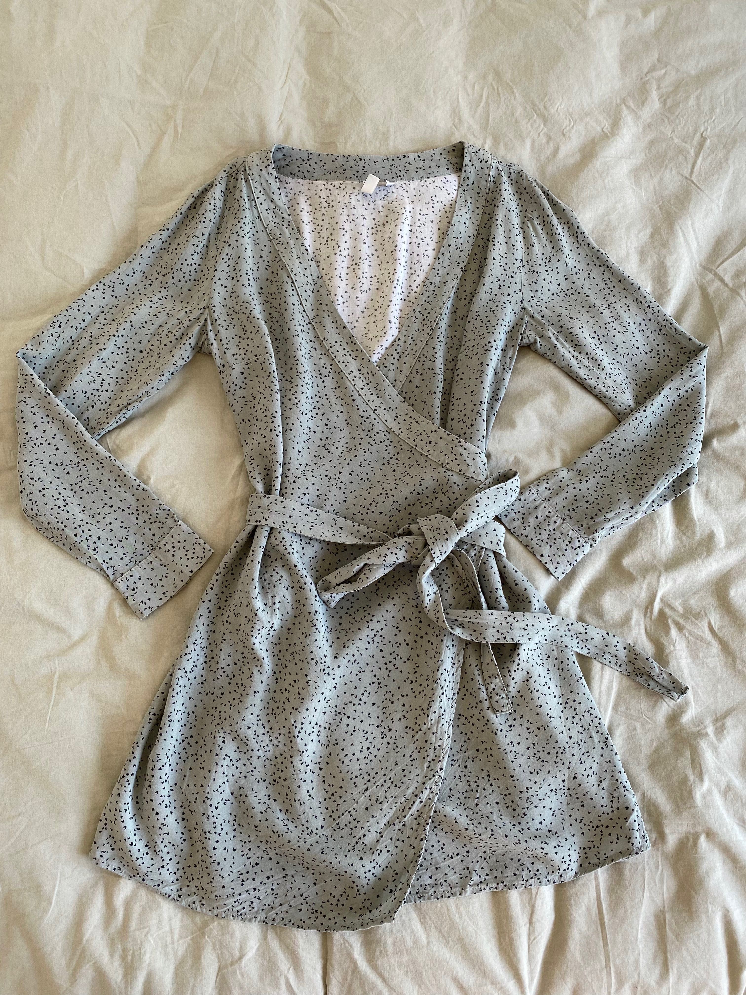 Kopertowa sukienka 38 M H&M wiskoza na zakładkę krótka wiosnę lato