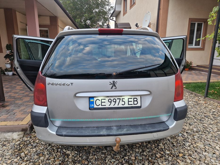 Продам хороший робочий автомобіль