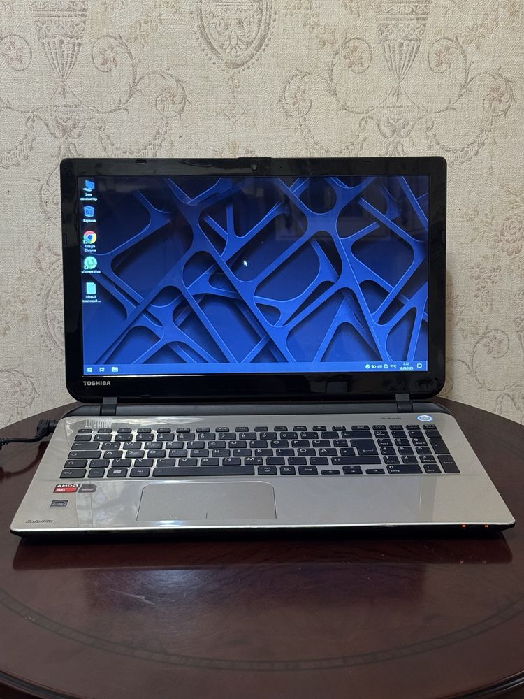 Ноутбук Toshiba Satellite L50 A6 HDD 500GB
