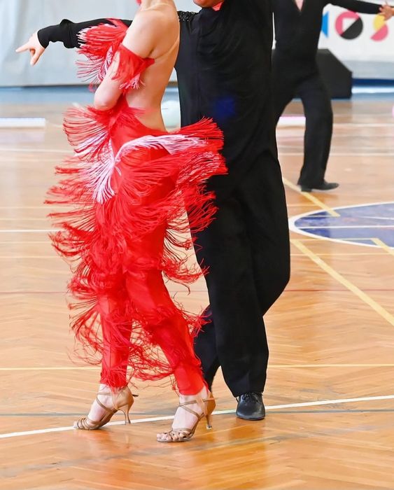 Strój do tańca towarzyskiego latino