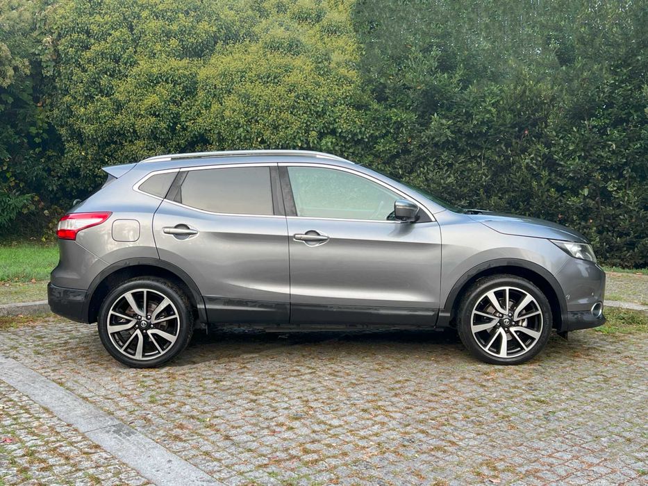Nissan Qashqai 1.5 diesel Tekna Full Extras