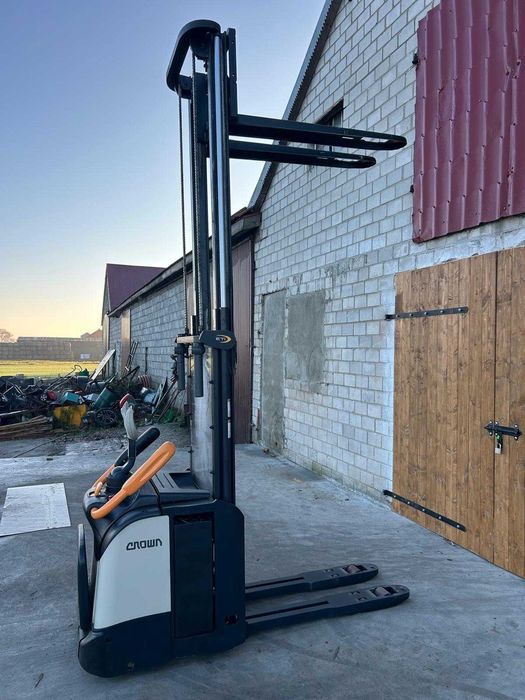 Wózek widłowy elektryczny