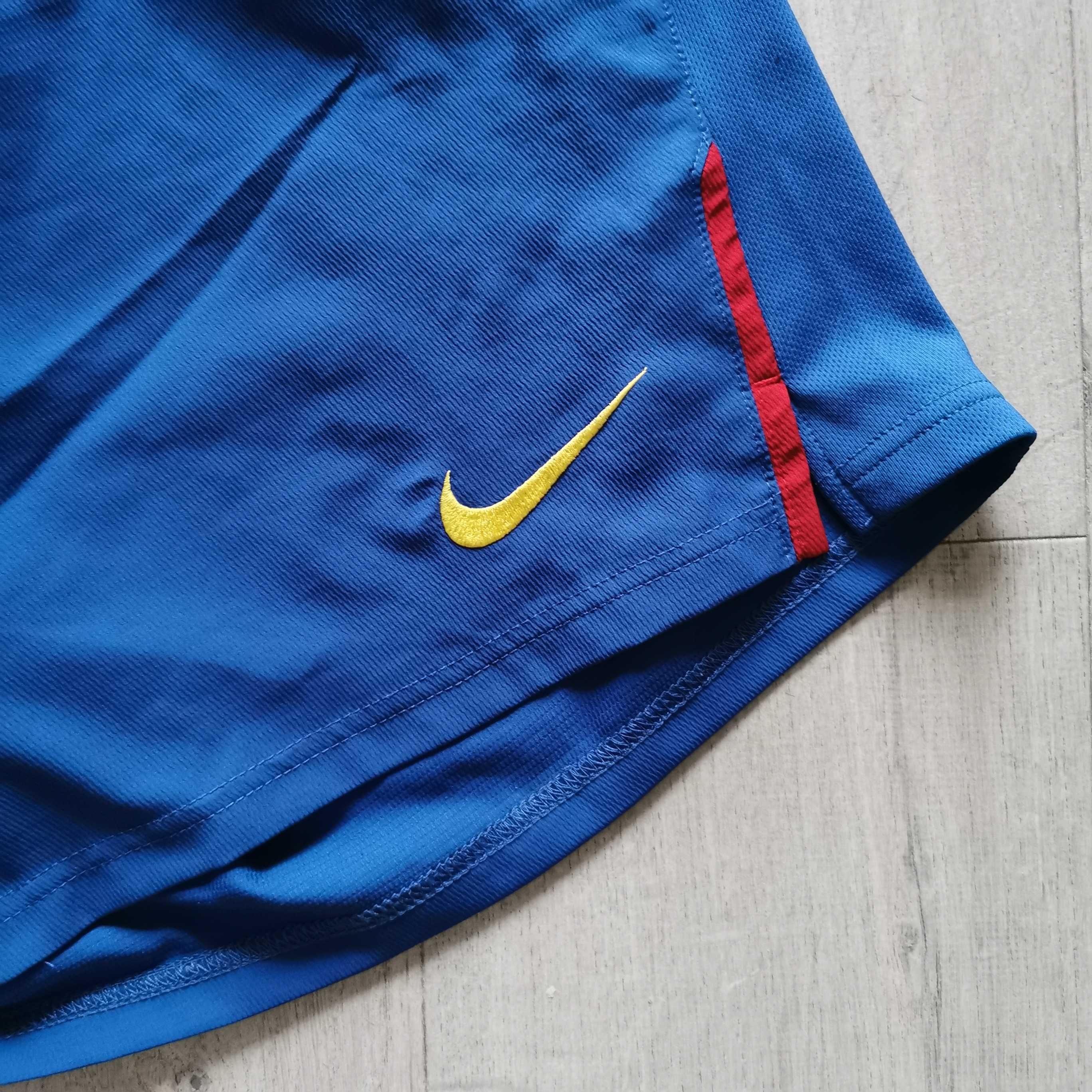 Spodenki Nike FC Barcelona 2008/09 Home shorts (domowe) rozmiar XL