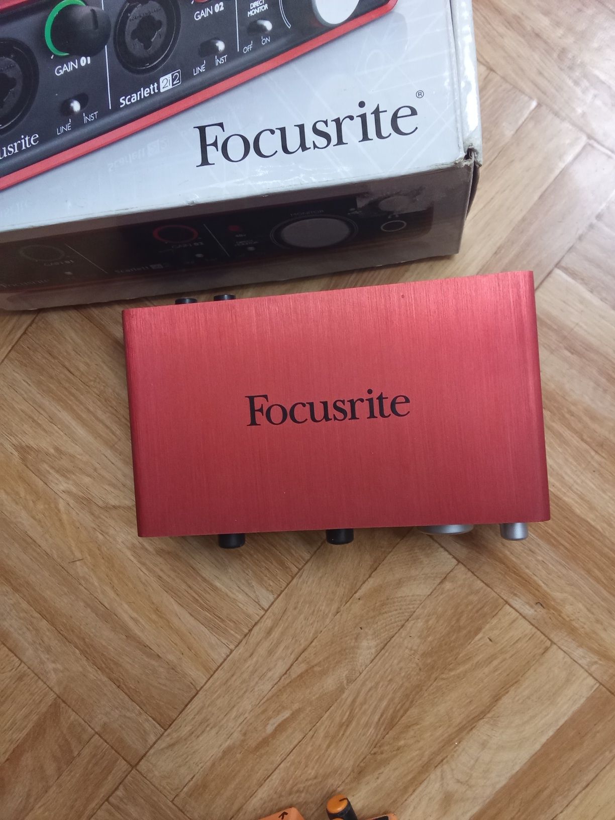 Focusrite interfejs do instrumentów Scarlett 2i2