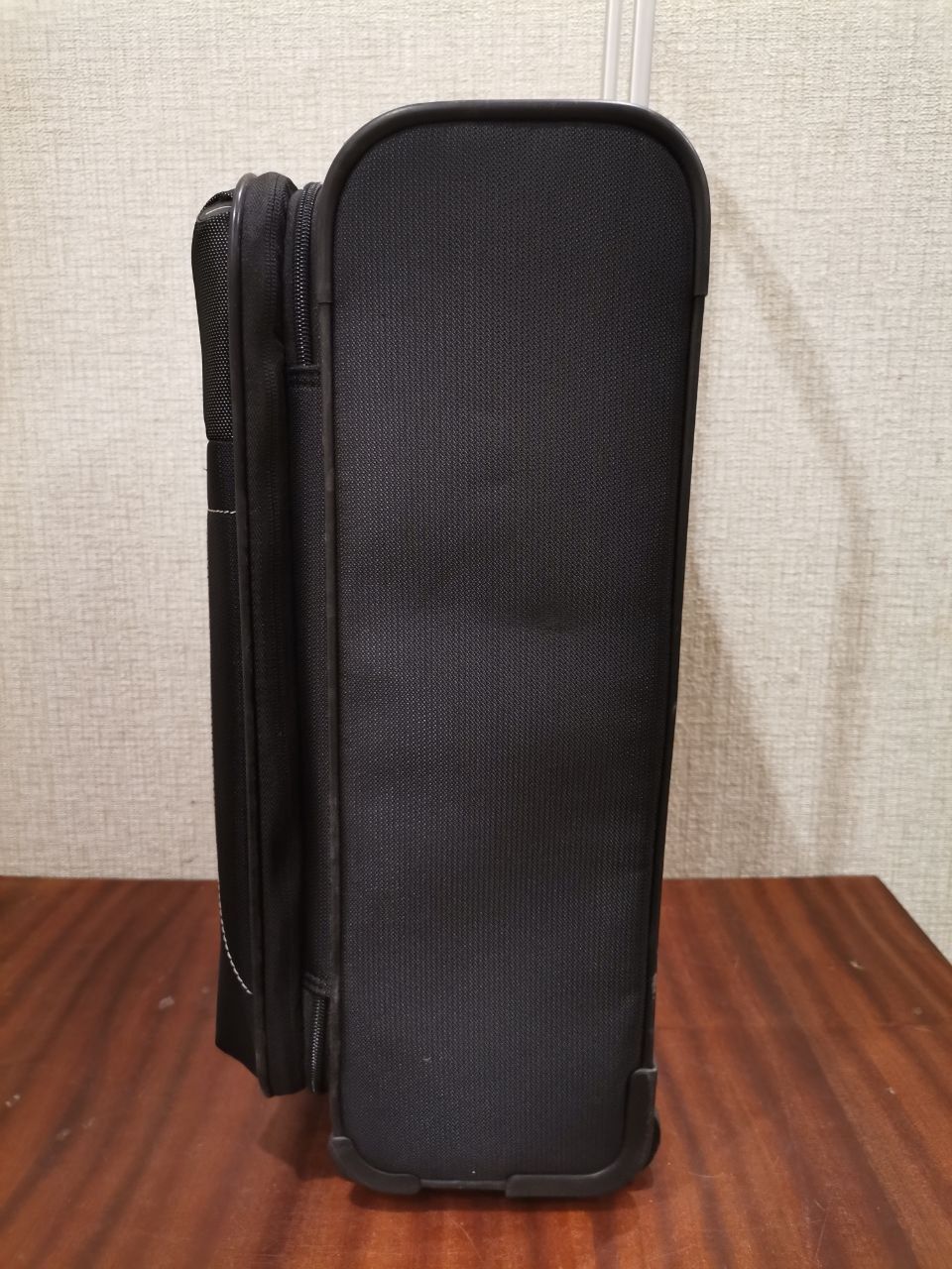 Roncato 54см ручна поклажа валіза чемодан ручная кладь маленький