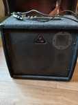 Wzmacniacz. Behringer K900FX