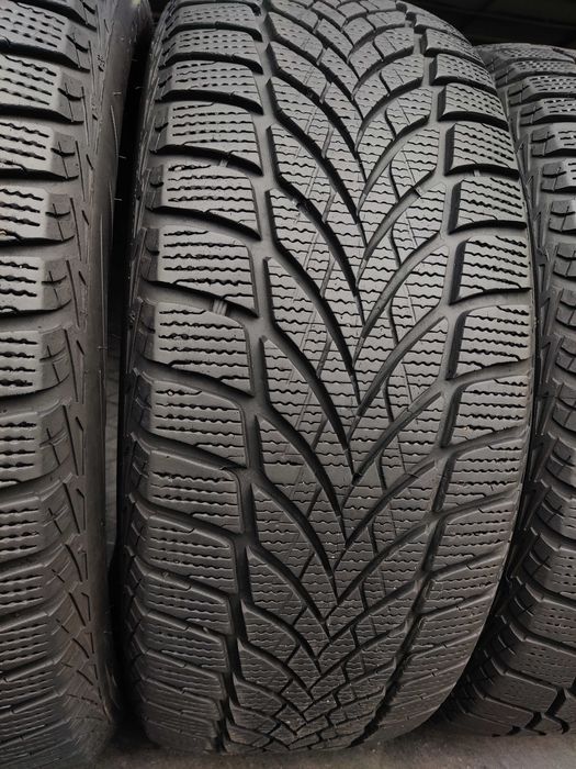 R17 215 55 шини зимові Goodyear UltraGrip Ice 2 добрий стан