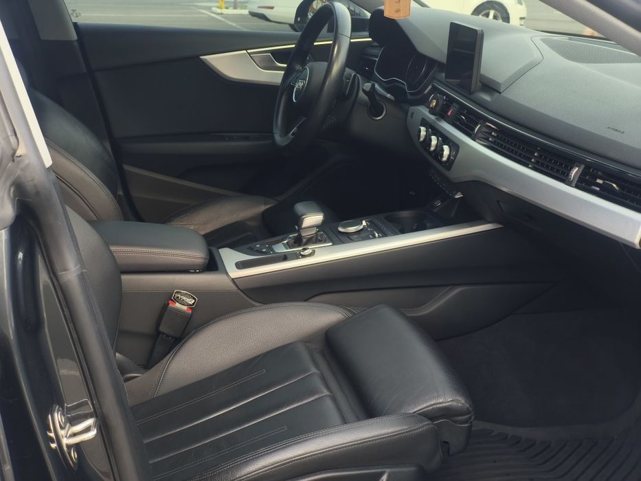 Audi  A5 2.0 tdi