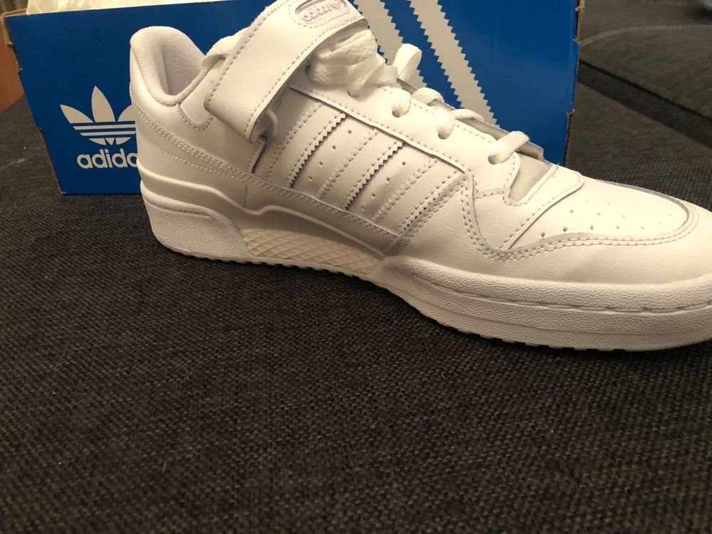 Кросівки Adidas forum low (Оригінальні)