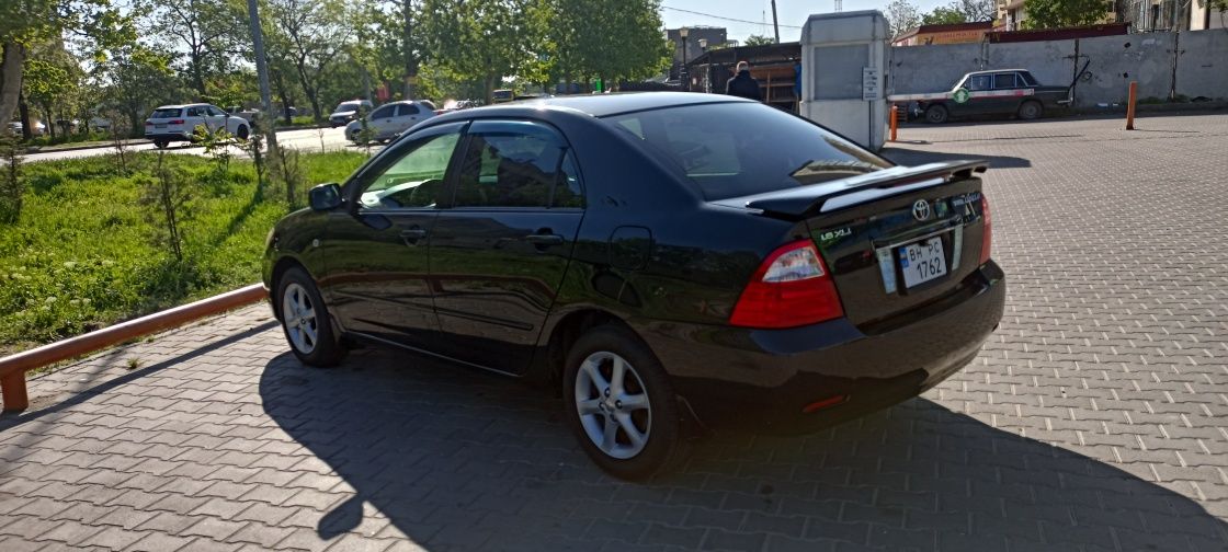 Тойота корола 1.8 автомат