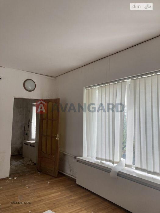 Продається просторий будинок по вул. Гонти