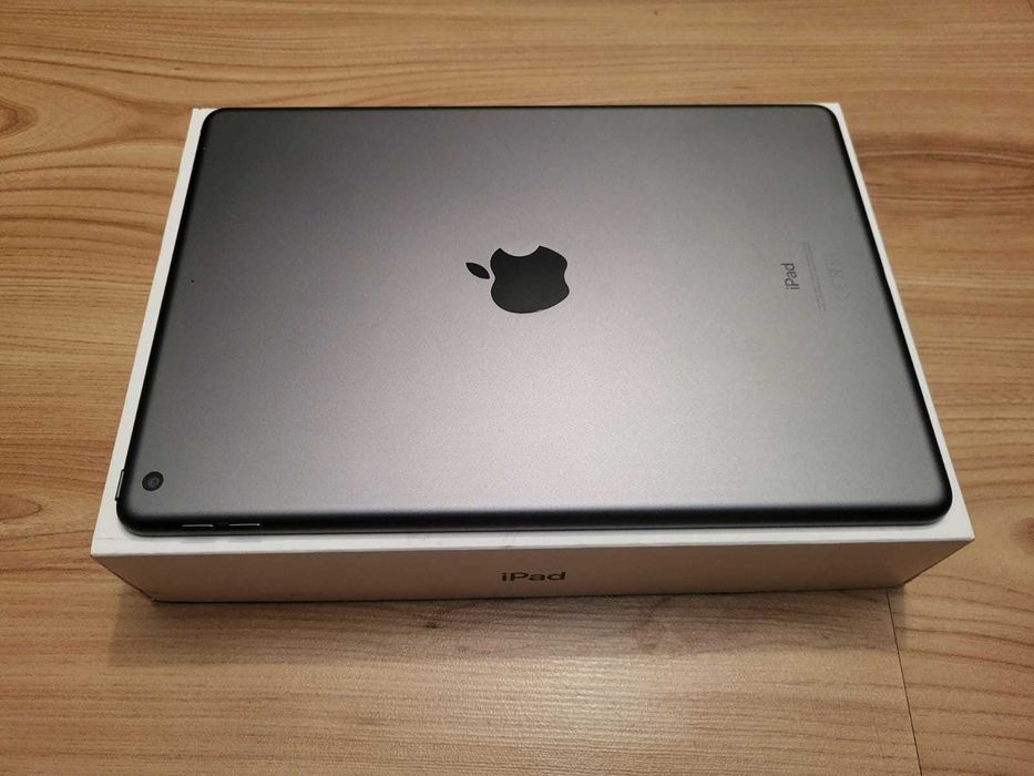 iPad 8 generacji 128 GB