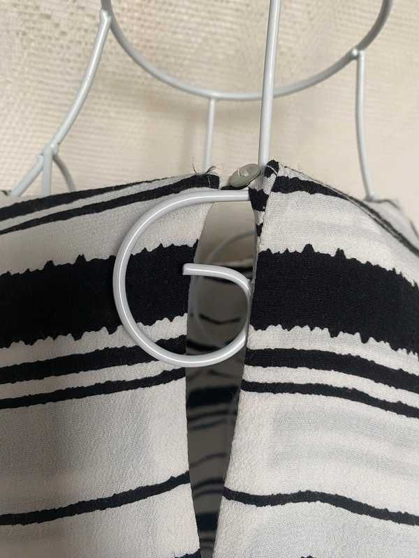 Biała długa bluzka w czarne paski z dłuższymi rękawami XS/S 34/36 H&M