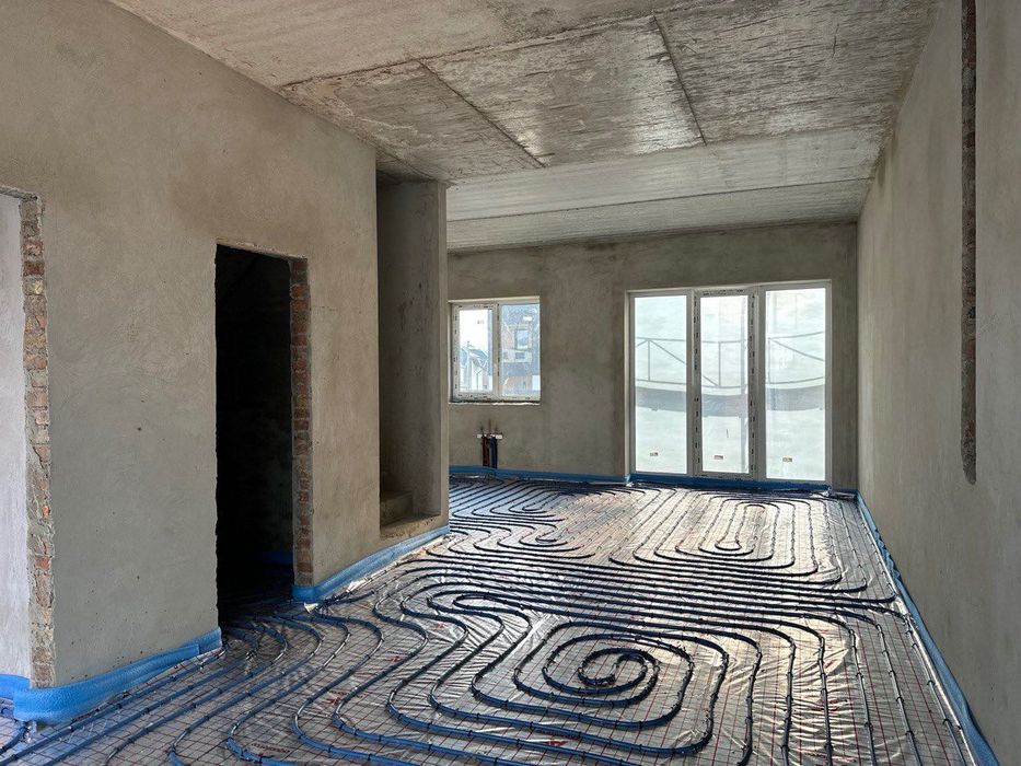 Продам котедж з максимальною комплектацією та унікальною архітектурою!