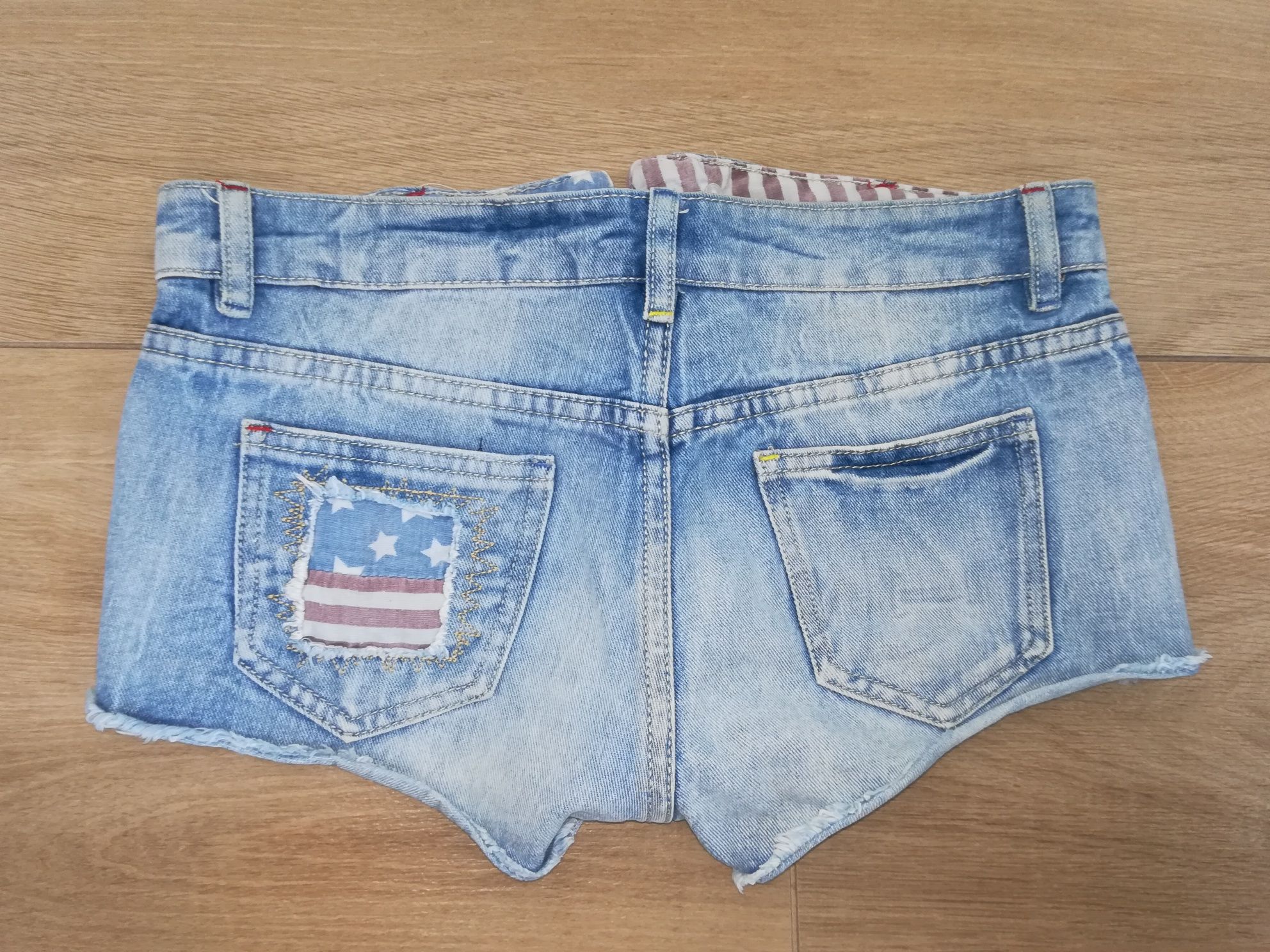 Przecierane krótkie spodenki America marki Denim CO rozm XS, 34