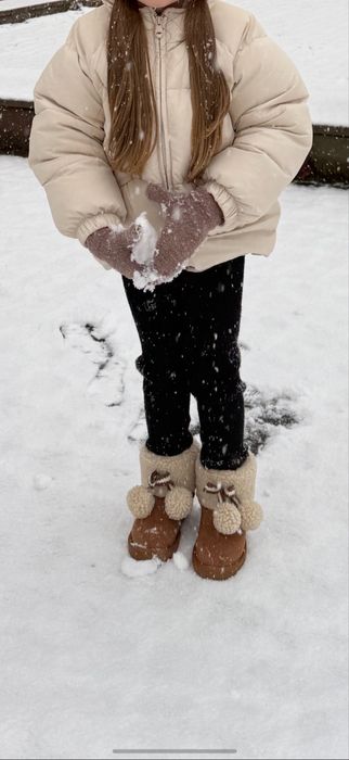 Зимове дитяче взуття