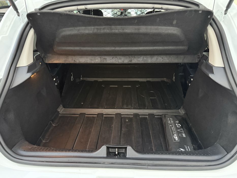 Renault Clio 4 - Comercial Iva dedutivel