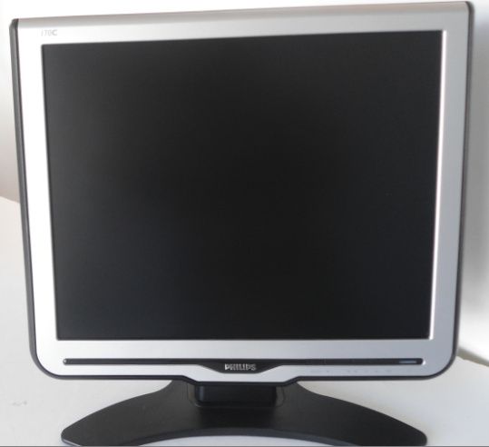 Monitor computador Philips modelo HNC7170C