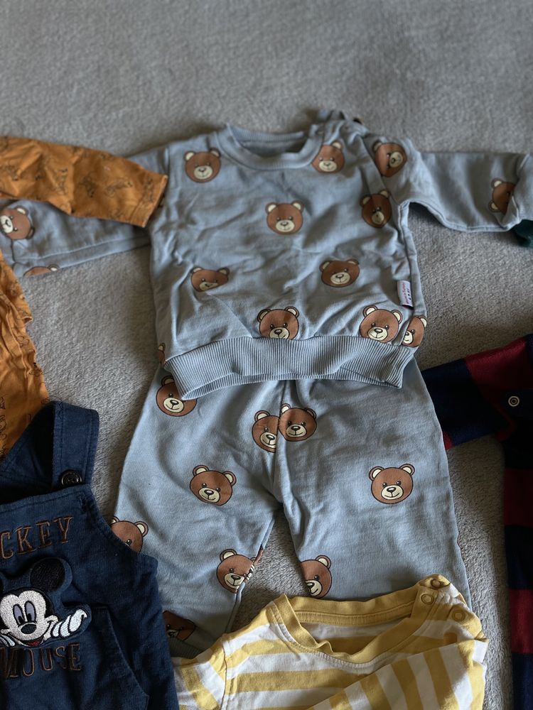 Одяг для хлопчика 6-9 місяців