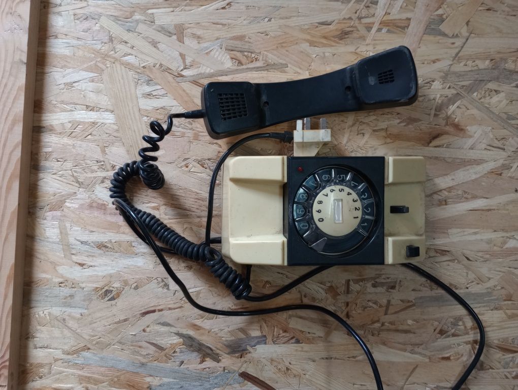 Telefon stacjonarny PRL 3 szt.