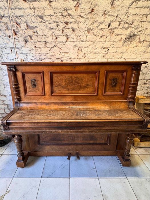 Pianino z 1884. Gebr. Zimmermann A. G.