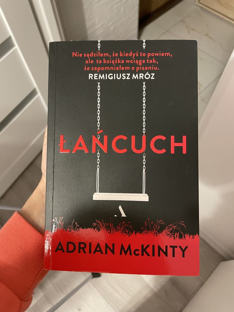 Ksiazka łańcuch Adrian mckinty