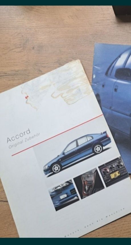 Prospekty/katalogi/ broszury akcesoriów do samochodów HONDA ACCORD