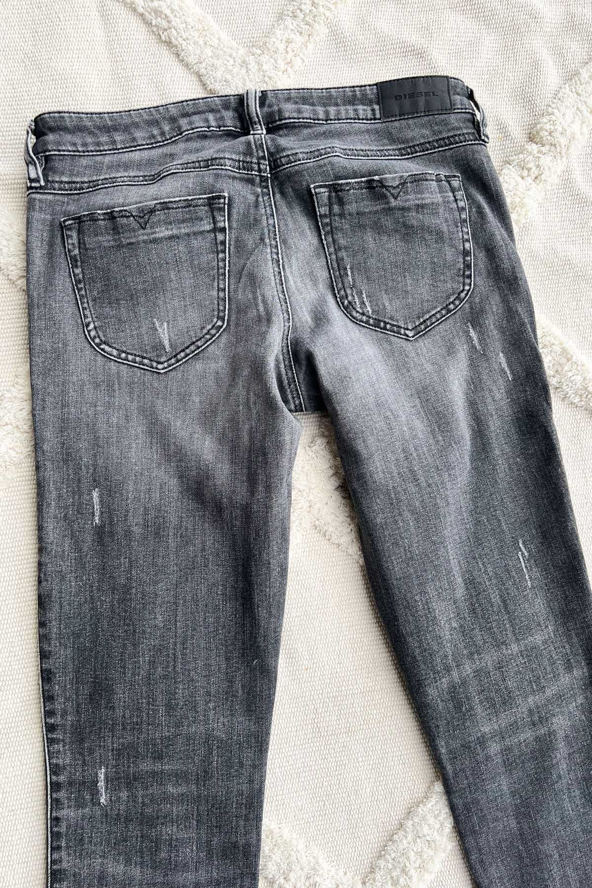 Diesel szare jeansy rurki skinny Gracey slim niski stan W27 L32 r. 36