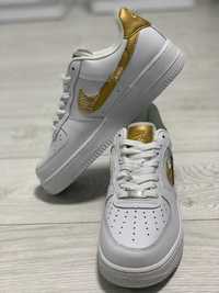 Кроссовки Найк Air Force White 1 Low / Найк Аир Форс белые | Наложка