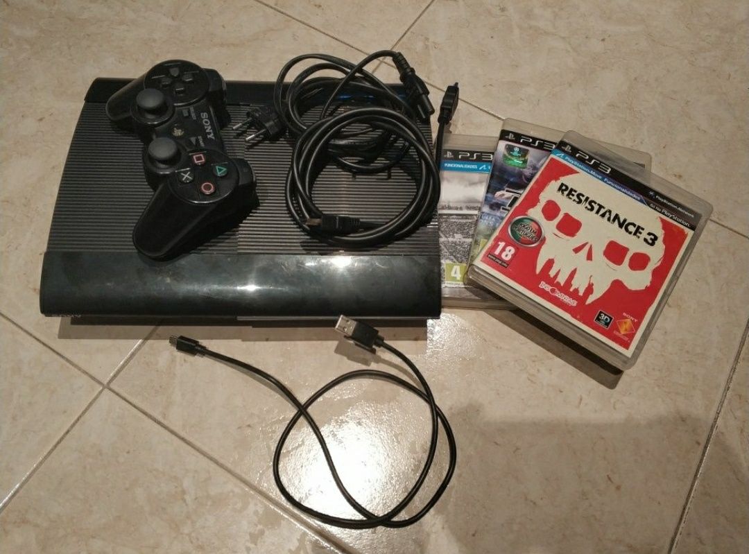 PS3 completa com jogos