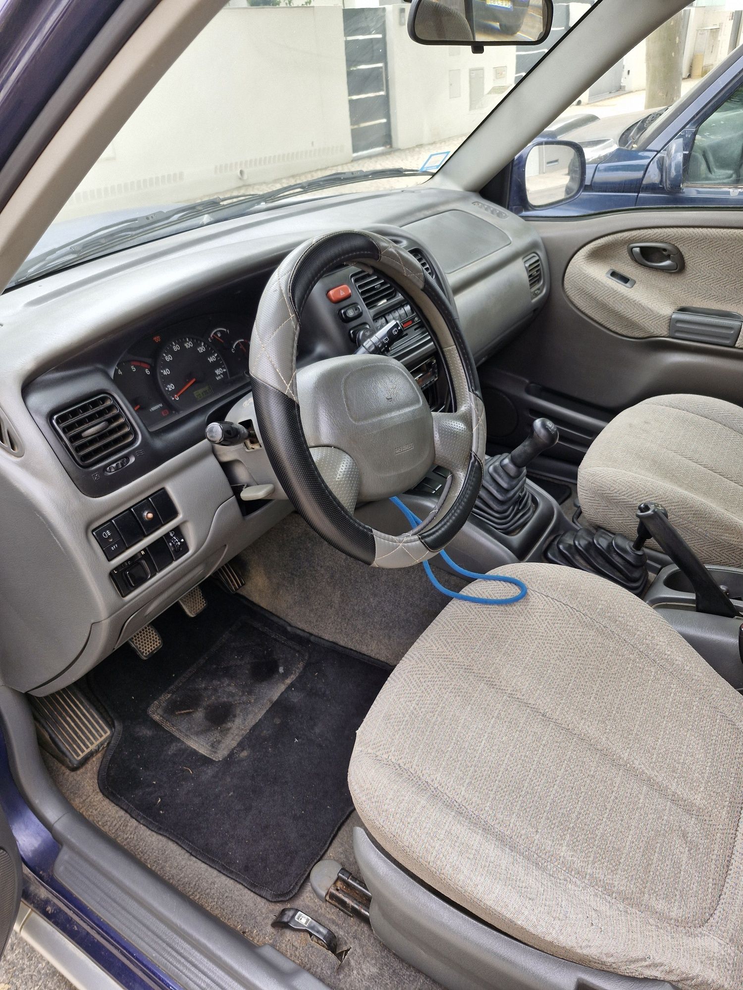 Suzuki  Vitara  2.0TD