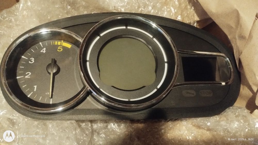 Панель приладів меган 3