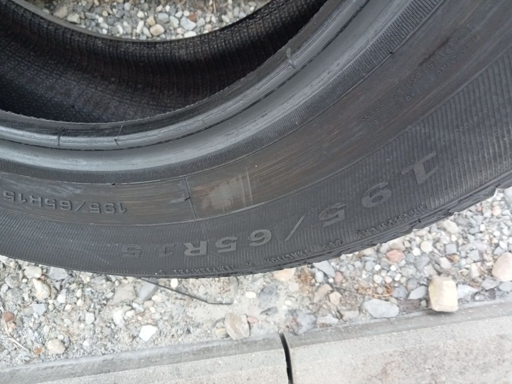 2x Opony Używane Letnie 195/65R15 Dębica