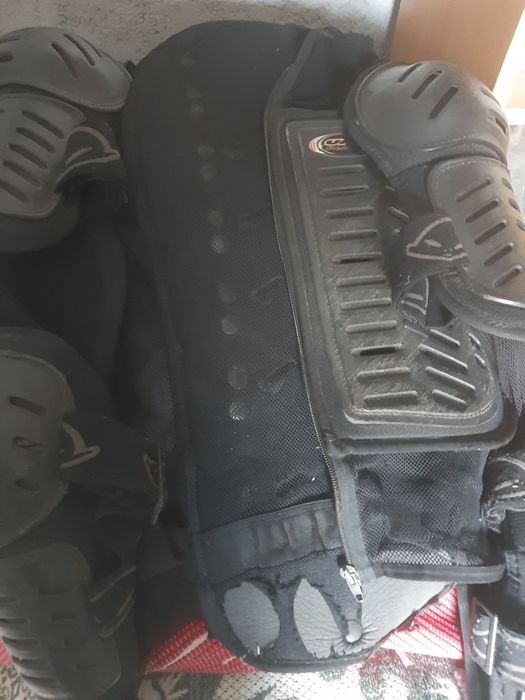 Colete de proteção enduro UFO