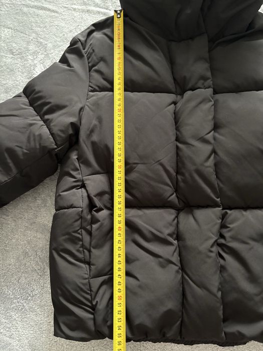 Продам дитячу теплу куртку Zara