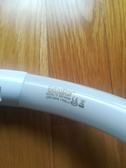 Lâmpada fluorescente circular