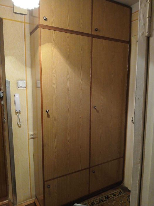 Віддам меблі безкоштовно!