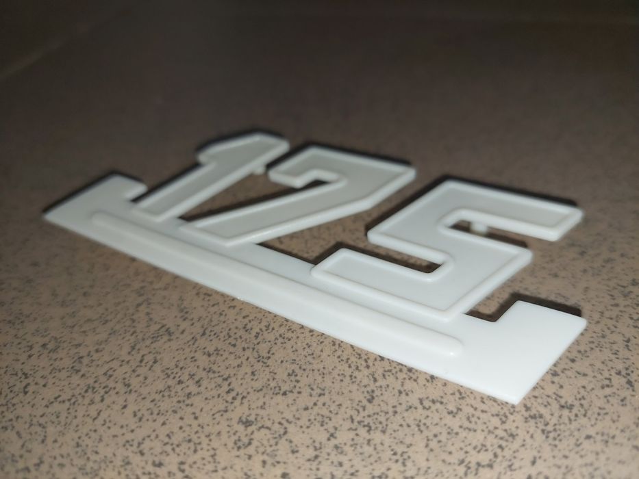 Nowe znaczki emblematy na oslony boczne wsk 175 kobuz perkoz garbuska